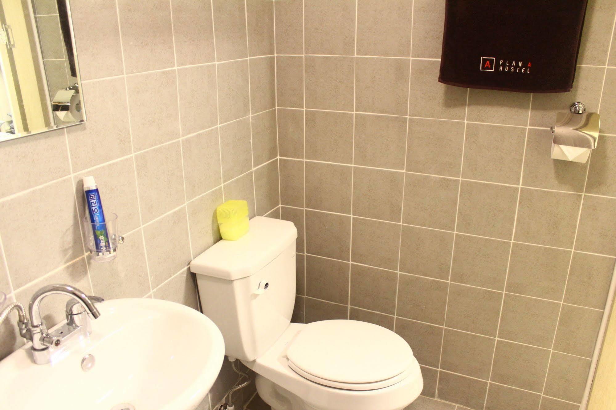 Plan A Hostel Seoul Exterior photo