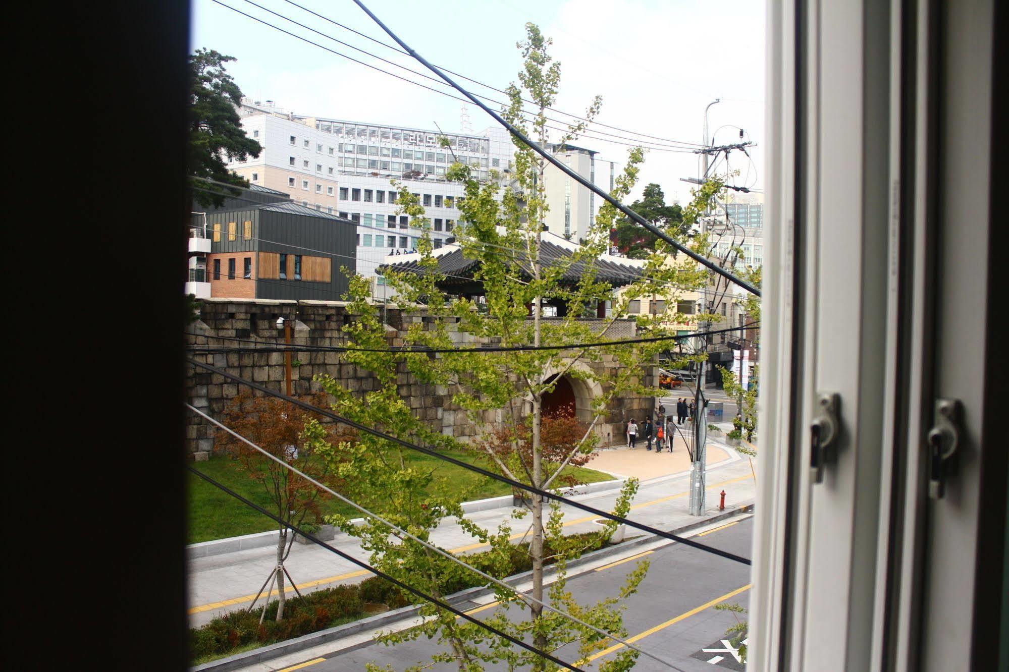 Plan A Hostel Seoul Exterior photo